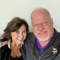 Jeff  & Shelia Reed profile picture