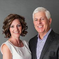 Larry Larsen And Laura Scheetz profile picture