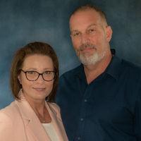 Todd And Lorie Gullian profile picture